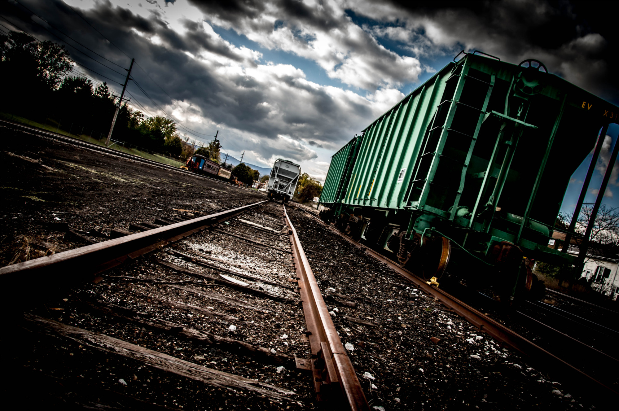 Railroad cars and tracks