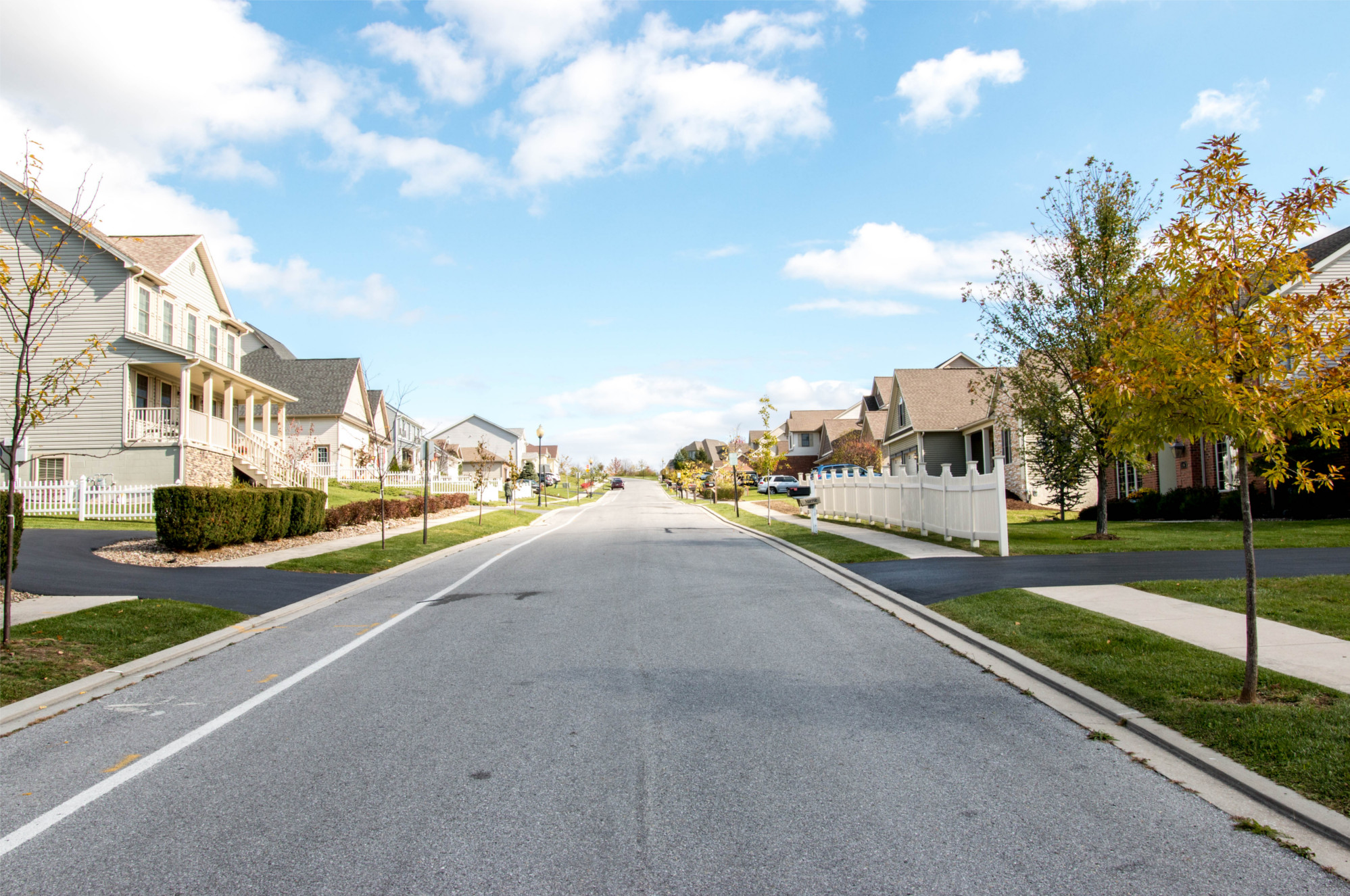 Quince Court street with houses